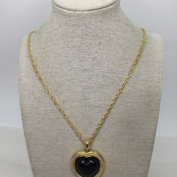 Vintage Ivana Trump Black Jewel Heart Pendant Long Chain Necklace 36" NWOT NIB - Picture 2 of 4